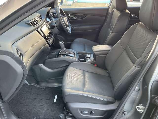 エクストレイル 2.0 20Xi Vセレクション 2列車 4WD プロパイロット装備車(18枚目)