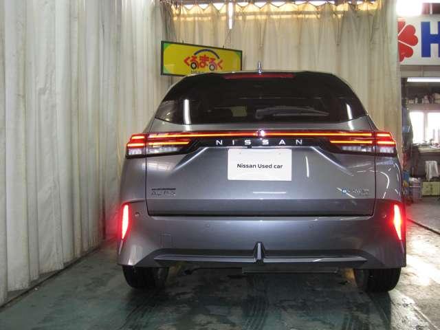 オーラ 1.2 G FOUR レザーエディション 4WD BOSEパーソナルプラスサウンドシステム(4枚目)