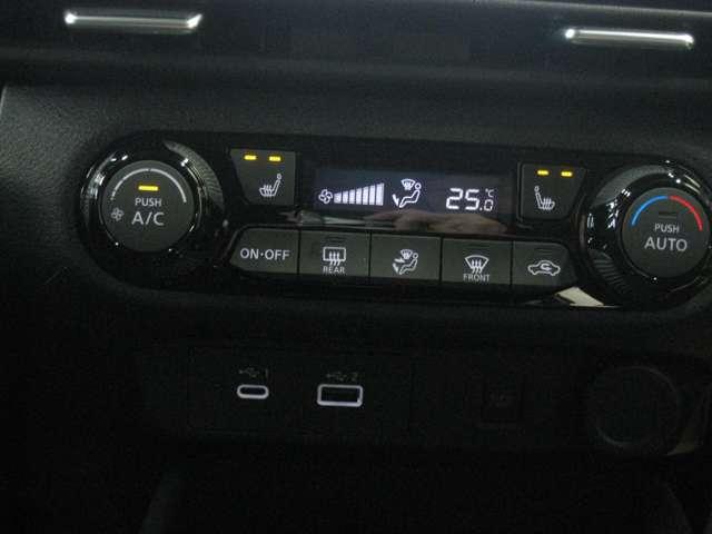 オーラ 1.2 G FOUR レザーエディション 4WD BOSEパーソナルプラスサウンドシステム(9枚目)