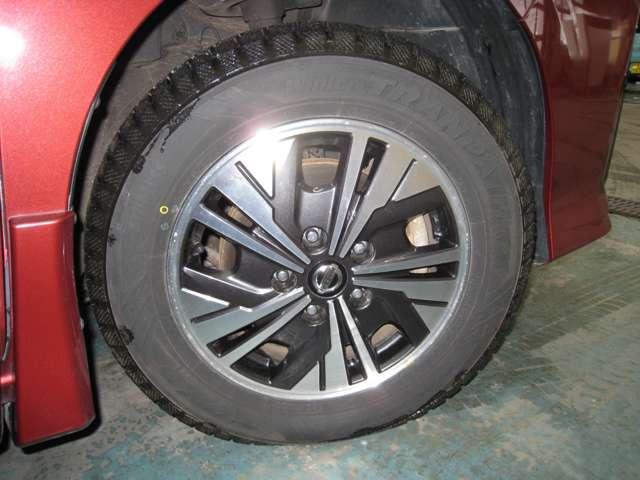 セレナ 1.2 e-POWER ハイウェイスター V e-Power 2WD(3枚目)