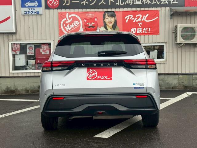 ノート Ｘ　ＦＯＵＲ　４ＷＤ／シートヒーター／ステアリングヒーター／リアフォグ／（3枚目）