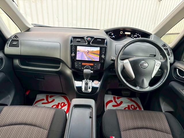 セレナ ハイウェイスター アドバンスドセーフティパッケージ 4WD/純正ナビ・フルセグTV/アラウンドビューモニター/両側パワースライドドア/衝突軽減ブレーキ/車線逸脱警報/(6枚目)