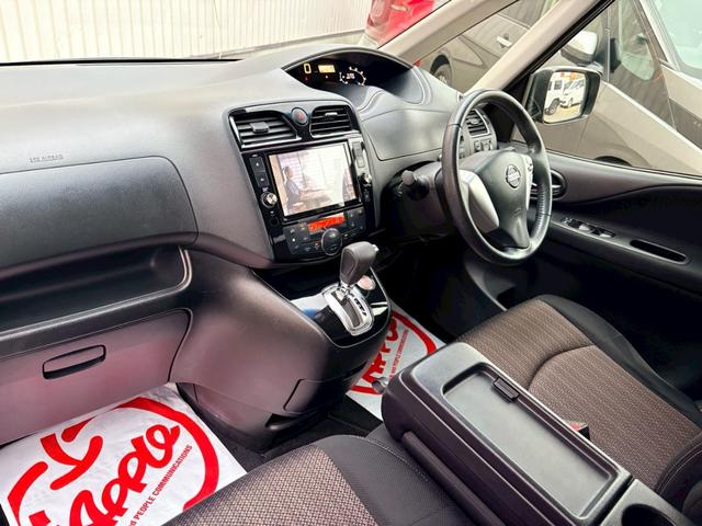 セレナ ハイウェイスター アドバンスドセーフティパッケージ 4WD/純正ナビ・フルセグTV/アラウンドビューモニター/両側パワースライドドア/衝突軽減ブレーキ/車線逸脱警報/(21枚目)