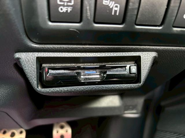 フォレスター アドバンス　純正ナビ・ＴＶ・Ｂカメラ／シートヒーター／ステアリングヒーター／パワーシート／フロント・サイドビューモニター／ビルトインＥＴＣ／ハーフレザー／アイサイト／クルーズコントロール（17枚目）