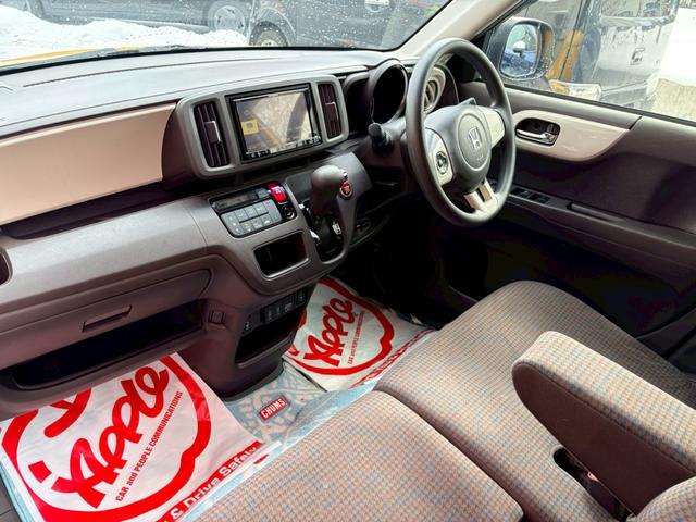 N-ONE スタンダード・L 4WD/社外ナビ・TV/バックカメラ/シートヒーター/ETC/プッシュスタート/スマートキー/(23枚目)
