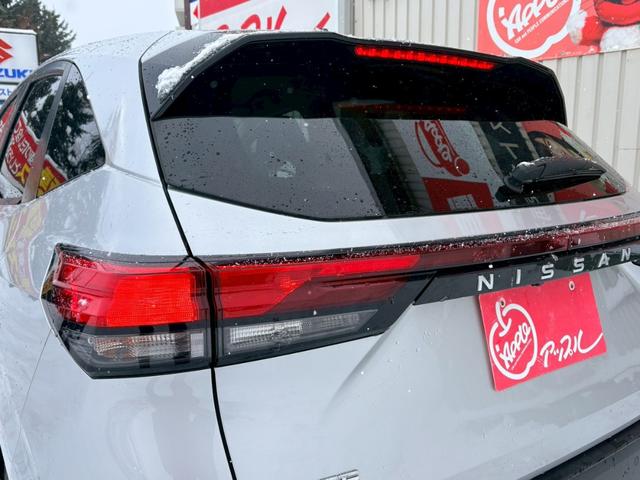 ノート S FOUR 4WD/社外ナビ/アラウンドビューモニター/デジタルインナーミラー/シートヒーター/ステアリングヒーター/衝突軽減ブレーキ/車線逸脱警報/プッシュスタート/スマートキー(35枚目)