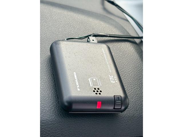 ソリオバンディット ハイブリッドMV 純正全方位モニター付メモリーナビ・TV/スズキコネクト/ドラレコ/ETC/デュアルセンサーブレーキサポートII/シートヒーター/両側パワースライドドア/ヘッドアップディスプレイ(36枚目)