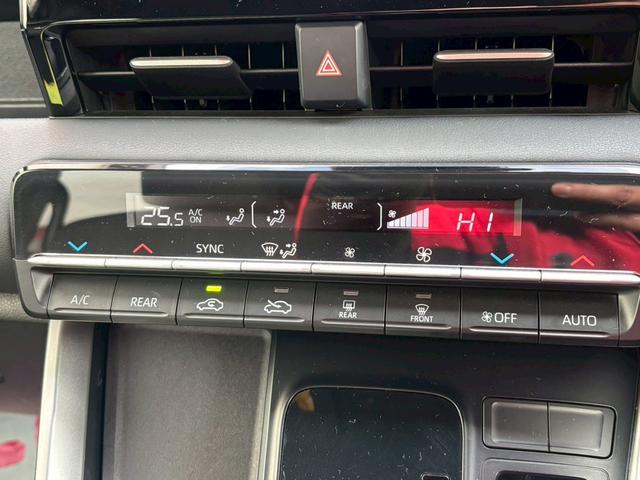 ヴォクシー Ｓ－Ｇ　８インチ純正ディスプレイオーディオ／両側パワースライドドア／バックカメラ／セーフティーセンス／ＬＥＤヘッドライト／リアクーラー／寒冷地仕様／ＥＴＣ／車検整備付／アップライト保証１年（18枚目）