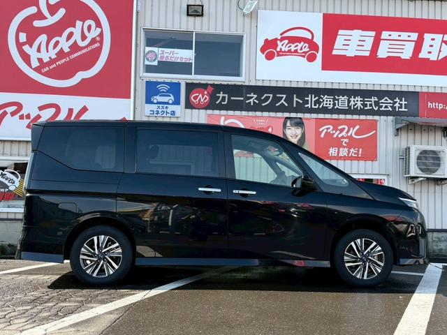 セレナ ハイウェイスターＶ　４ＷＤ／純正ナビ・ＴＶ／アラウンドビューモニター／プロパイロット／デジタルインナーミラー／両側電動スライドドア／ワイヤレス充電／シートヒーター／ステアリングヒーター／ＥＴＣ２．０／（5枚目）