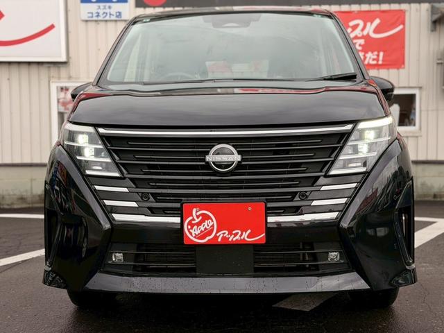 セレナ ハイウェイスターＶ　４ＷＤ／純正ナビ・ＴＶ／アラウンドビューモニター／プロパイロット／デジタルインナーミラー／両側電動スライドドア／置くだけ充電／シートヒーター／ステアリングヒーター／ＥＴＣ２．０／（2枚目）