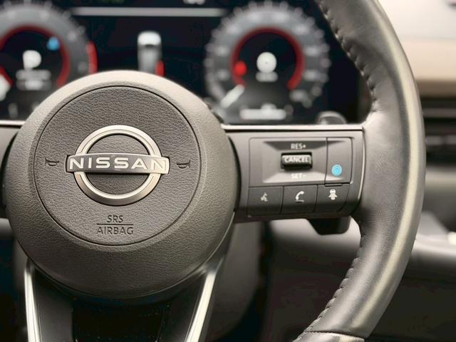 セレナ ハイウェイスターＶ　４ＷＤ／純正ナビ・ＴＶ／アラウンドビューモニター／プロパイロット／デジタルインナーミラー／両側電動スライドドア／置くだけ充電／シートヒーター／ステアリングヒーター／ＥＴＣ２．０／（9枚目）