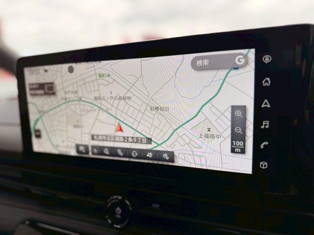 セレナ ハイウェイスターＶ　４ＷＤ／純正ナビ・ＴＶ／アラウンドビューモニター／プロパイロット／デジタルインナーミラー／両側電動スライドドア／置くだけ充電／シートヒーター／ステアリングヒーター／ＥＴＣ２．０／（12枚目）