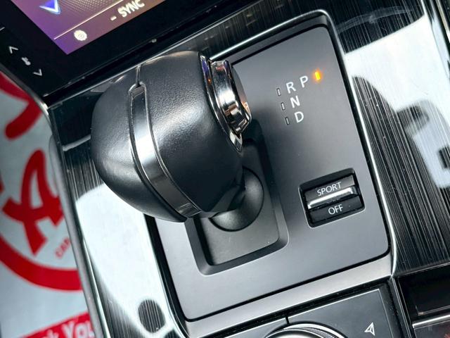 ＭＸ－３０ インダストリアルクラシック　ベーシックＰＫＧ＋インダストリアルクラシックＰＫＧ／４ＷＤ／純正ナビ・ＴＶ／全方位カメラ／パワーシート／ＥＴＣ／アダプティブクルーズコントロール／プッシュスタート／スマートキー／（16枚目）