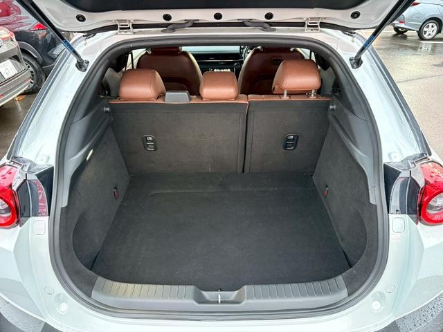 ＭＸ－３０ インダストリアルクラシック　ベーシックＰＫＧ＋インダストリアルクラシックＰＫＧ／４ＷＤ／純正ナビ・ＴＶ／全方位カメラ／パワーシート／ＥＴＣ／アダプティブクルーズコントロール／プッシュスタート／スマートキー／（25枚目）