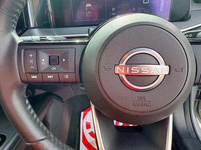 ノート X FOUR 4WD/社外ナビ/バックカメラ/シートヒーター/ステアリングヒーター/ETC/ドライブレコーダー(10枚目)