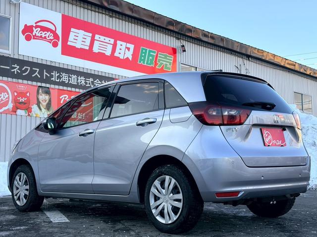 フィット ベーシック 4WD/社外ナビ/バックカメラ/衝突軽減ブレーキ/車線逸脱警報/ワイパーデアイサ/アダプティブクルーズコントロール/ETC/電動パーキングブレーキ(24枚目)