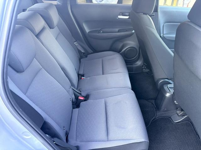 フィット ベーシック 4WD/社外ナビ/バックカメラ/衝突軽減ブレーキ/車線逸脱警報/ワイパーデアイサ/アダプティブクルーズコントロール/ETC/電動パーキングブレーキ(29枚目)