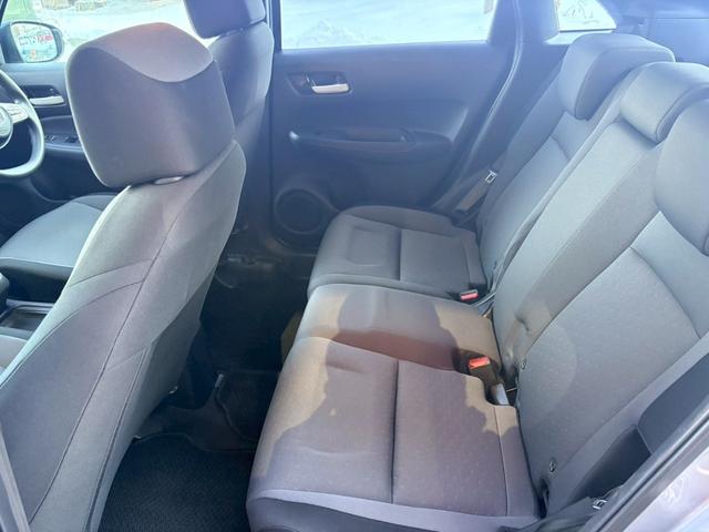 フィット ベーシック 4WD/社外ナビ/バックカメラ/衝突軽減ブレーキ/車線逸脱警報/ワイパーデアイサ/アダプティブクルーズコントロール/ETC/電動パーキングブレーキ(31枚目)