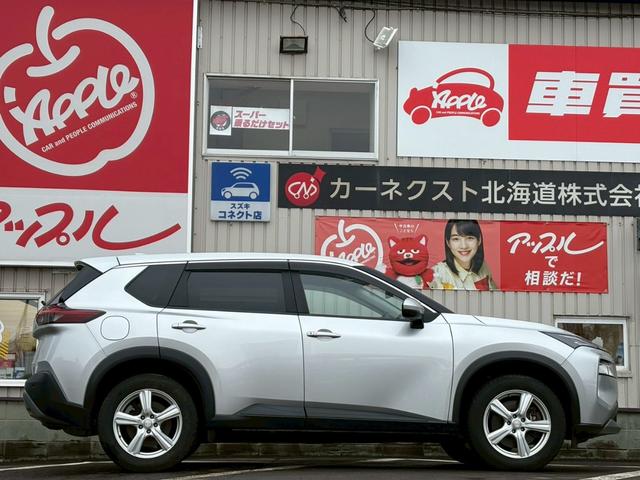 エクストレイル Ｓ　ｅ－４ＯＲＣＥ　４ＷＤ／純正ナビ・フルセグＴＶ／バックカメラ／衝突軽減ブレーキ／車線逸脱警報／電動パーキングブレーキ／ＥＴＣ（4枚目）