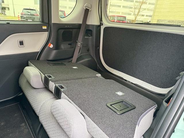 タント Ｘ　４ＷＤ／片側パワースライドドア／シートヒーター／スマートアシスト／プッシュスタート／スマートキー／電動パーキングブレーキ／（32枚目）