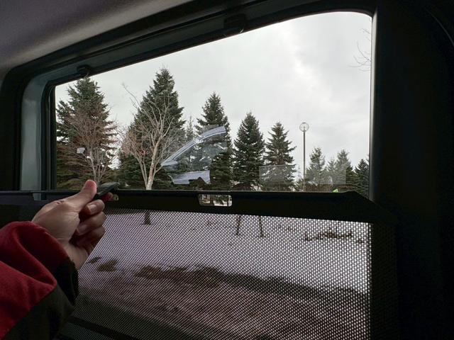 タント Ｘ　４ＷＤ／片側パワースライドドア／シートヒーター／スマートアシスト／プッシュスタート／スマートキー／電動パーキングブレーキ／（35枚目）