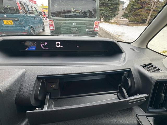 タント Ｘ　４ＷＤ／片側パワースライドドア／シートヒーター／スマートアシスト／プッシュスタート／スマートキー／電動パーキングブレーキ／（37枚目）