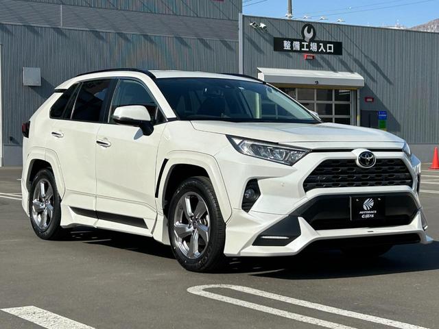 ＲＡＶ４ Ｇ　ワンオーナー　禁煙車　ＴＲＤエアロ　アルパイン９型ＴＶナビ　Ｂカメラ　ＥＴＣ　３６０度ミラー型前後ドラレコ　パワーバックドア　ＢＳＭ　革シート　左右シートヒーター　ステアリングヒーター　冬タイヤ積込（5枚目）