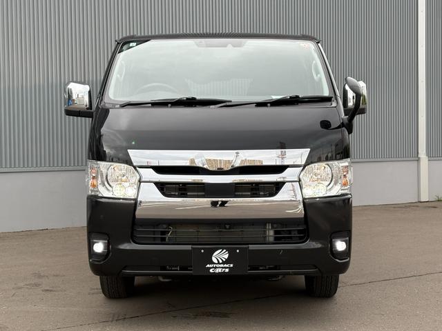 ハイエースバン ロングスーパーGL 4WD 寒冷地仕様・リヤヒーター パノラミックビューモニター ホイール付スタッドレスタイヤ セーフティセンス 純正ナビ・フルセグTV・DVD再生 ETC オートエアコン LEDヘッドライト(8枚目)