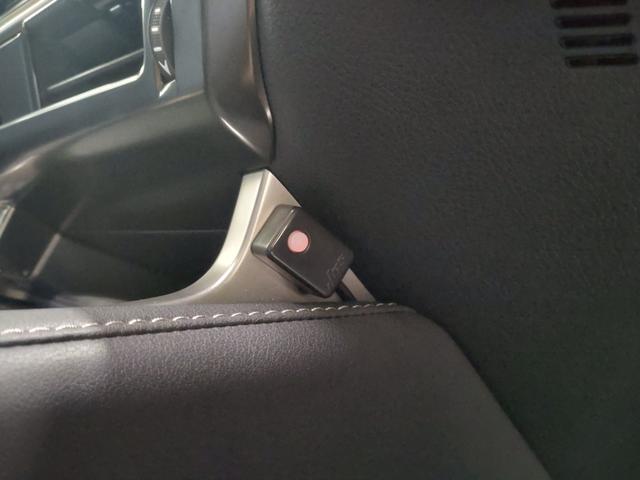 RX RX450h+ バージョンL AWD パノラマルーフ 輻射ヒーター モデリスタエアロ・ホイール カードキー ハンズフリーパワーバックドア パノラミックビューモニター デジタルインナーミラー おくだけ充電 TVキット ワンオーナー(16枚目)