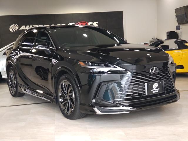 RX RX450h+ バージョンL AWD パノラマルーフ 輻射ヒーター モデリスタエアロ・ホイール カードキー ハンズフリーパワーバックドア パノラミックビューモニター デジタルインナーミラー おくだけ充電 TVキット ワンオーナー(28枚目)