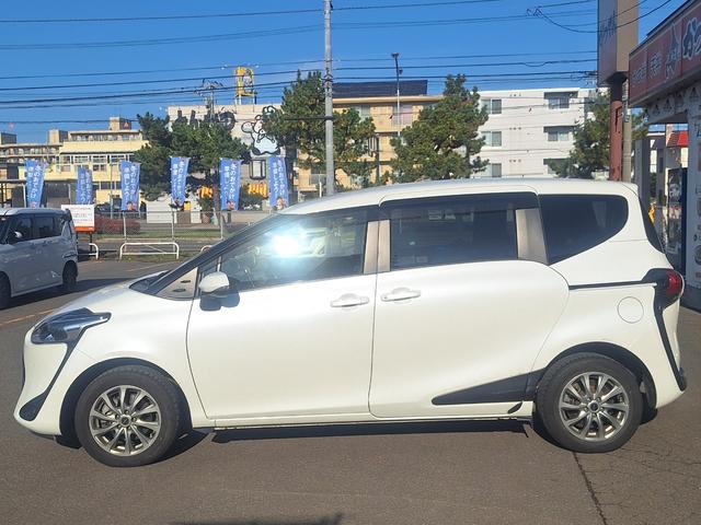 シエンタ Ｇ　クエロ　４ＷＤ　ハーフレザーシート（5枚目）
