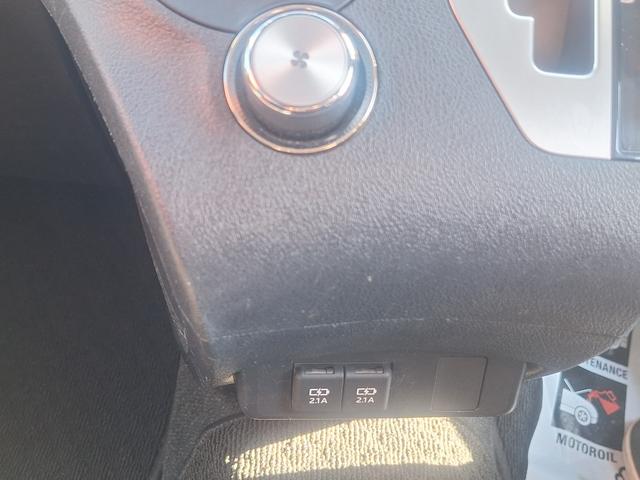 シエンタ Ｇ　クエロ　４ＷＤ　ハーフレザーシート（23枚目）