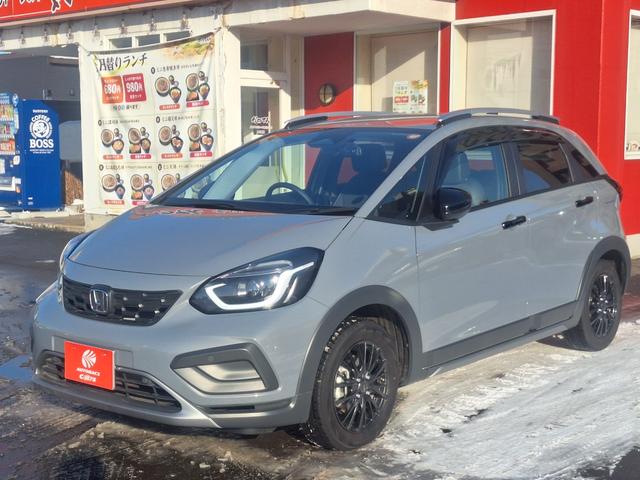 フィット クロスター　クロスター　４ＷＤ　純正ナビ　ＴＶ　バックカメラ　純正エンジンスターター　前後ドラレコ　ＥＴＣ（2枚目）