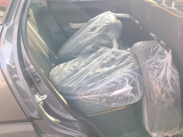 �ă^�C���E�A���~�z�C�[�����ςݍ���ł���܂��B