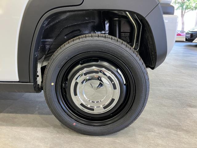 ハスラー ハイブリッドXターボ 4WD 届出済未使用車 DAMDカラビナフェイス テールランプガーニッシュ リアゲートガーニッシュ シートヒーター 全方位モニター付きメモリーナビ・スズキコネクト・CD・DVD再生・Bluetooth(32枚目)