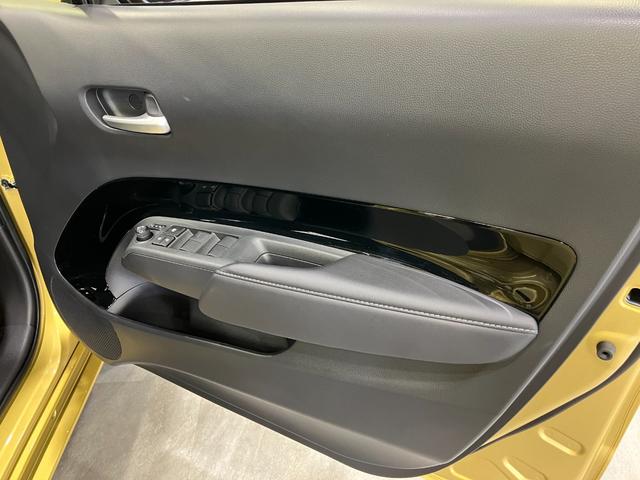 アクア Z E-Four 4WD 寒冷地仕様 パノラミックビューモニター トヨタセーフティセンス ブラインドスポットモニター AHB 盗難防止装置 Tコネクトナビ・フルセグTV・Bluetoothオーディオ(24枚目)