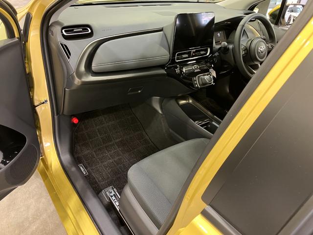 アクア Z E-Four 4WD 寒冷地仕様 パノラミックビューモニター トヨタセーフティセンス ブラインドスポットモニター AHB 盗難防止装置 Tコネクトナビ・フルセグTV・Bluetoothオーディオ(37枚目)