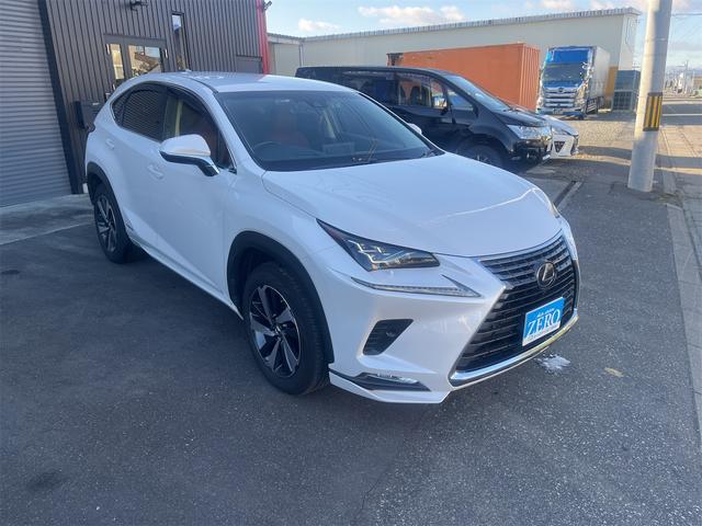 NX NX300h バージョンL カラーヘッドアップディスプレイ ブラインドスポットモニター 純正ナビTV 純正エンジンスターター(6枚目)