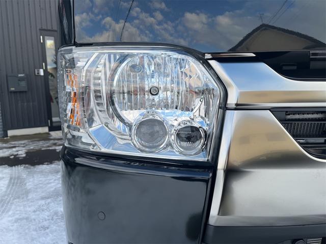 ハイエースバン ロングスーパーGL ダークプライムS 登録済み未使用車 寒冷地仕様 両側電動スライド デジタルインナーミラー フロアマット バイザー バックカメラ(15枚目)