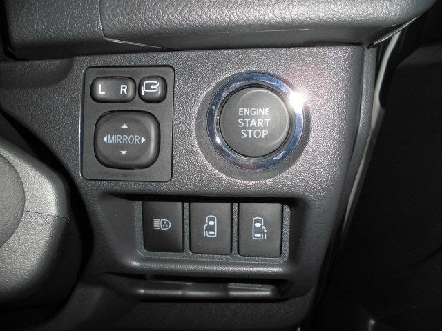 ハイエースバン ロングスーパーGL ダークプライムS 登録済み未使用車 寒冷地仕様 デジタルインナーミラー 両側電動スライド フロントガード ロヤガード ディスプレイオーディオ ナイトロパワーアルミ16 トーヨータイヤ付 アラウンドビューモニター(12枚目)