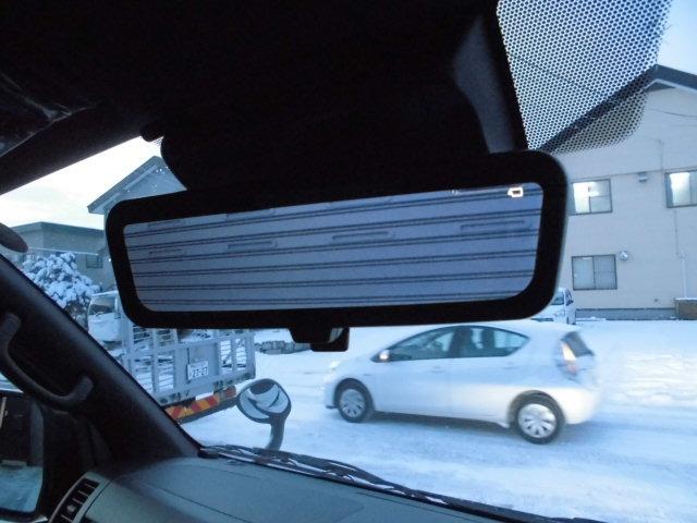 ハイエースバン ロングスーパーGL ダークプライムS 登録済み未使用車 寒冷地仕様 デジタルインナーミラー 両側電動スライド フロントガード ロヤガード ディスプレイオーディオ ナイトロパワーアルミ16 トーヨータイヤ付 アラウンドビューモニター(15枚目)