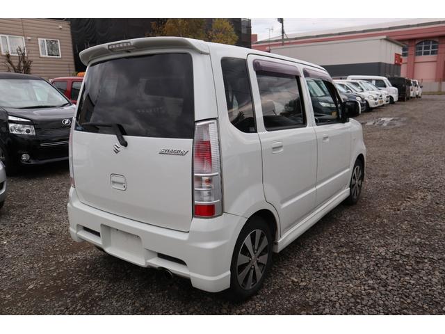 ワゴンR スティングレーDI 4WD HID・スマートキー・直噴ターボ・4.2万キロ・フロントフォグランプ(6枚目)