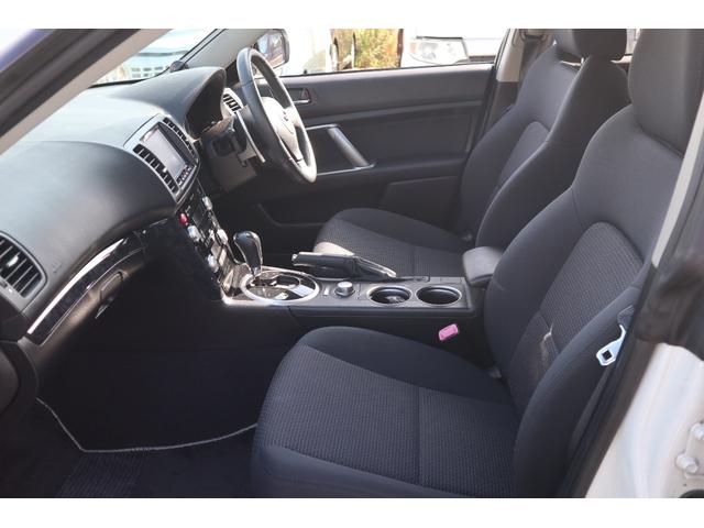 レガシィツーリングワゴン ２．０ＧＴ　４ＷＤ　ナビ・ＴＶ・スマートキー・ターボ・Ｔベルト交換済み・横滑り防止システム・フロントフォグランプ（7枚目）