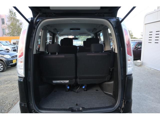 セレナ ハイウェイスター 4WD HID・ナビ・TV・両側パワースライドドア・バックカメラ・R9/5月・9.6万キロ・フロントフォグランプ・横滑り防止装置(10枚目)