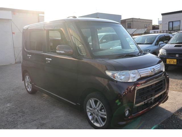 タント カスタムＲＳ　４ＷＤ　アイドリングストップ・ナビ・ＴＶ・左パワースライドドア・ターボ・Ｔチェーン式・フロントフォグランプ（3枚目）