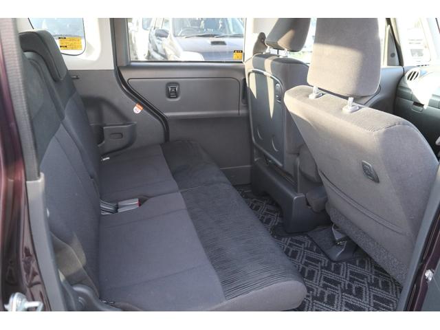 タント カスタムＲＳ　４ＷＤ　アイドリングストップ・ナビ・ＴＶ・左パワースライドドア・ターボ・Ｔチェーン式・フロントフォグランプ（10枚目）