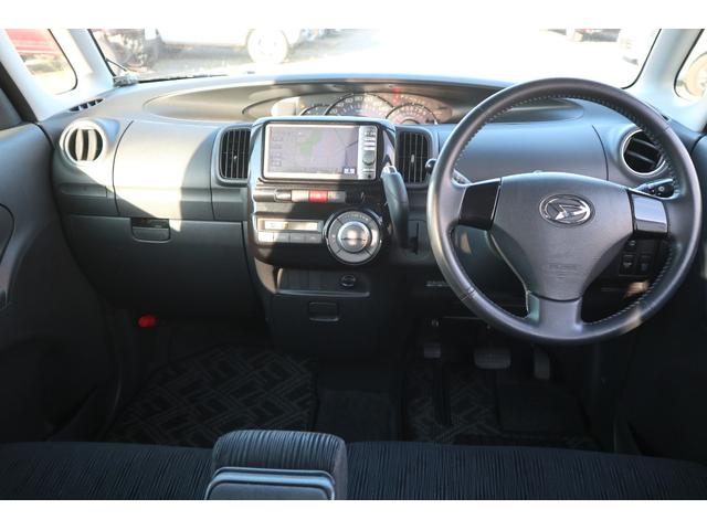 タント カスタムＲＳ　４ＷＤ　アイドリングストップ・ナビ・ＴＶ・左パワースライドドア・ターボ・Ｔチェーン式・フロントフォグランプ（11枚目）