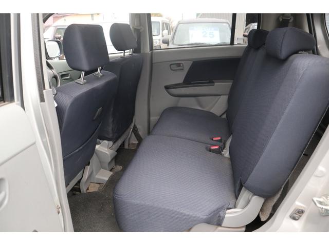 ワゴンR FX 4WD 5速マニュアル・4WD・R9/3月・キーレス・Tチェーン式・6.9万キロ(8枚目)