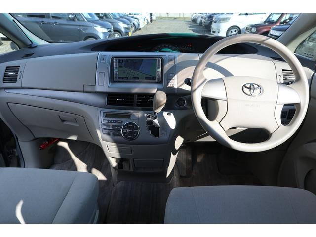 エスティマ X ウェルキャブ 助手席リフトアップシート車 Aタイプ 4WD ナビ・バックカメラ・パワースライドドア・フロントフォグランプ(13枚目)