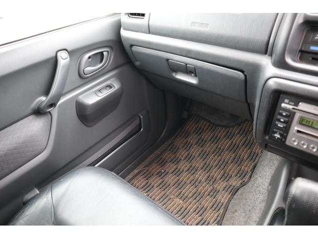 ジムニー ランドベンチャー 4WD R9/2月・ターボ・タイミングチェーン式・フロントフォグランプ(13枚目)